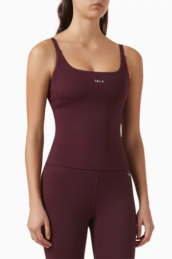 فيست بفتحة رقبة مستديرة قماش سكينلوكس