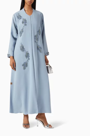 عباية بتطريزات بارزة بالخرز