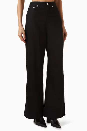 بنطال جينز بقصة ساق واسعة دينم