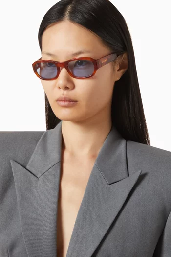 Jordyn Oval Sunglasses in Acetate