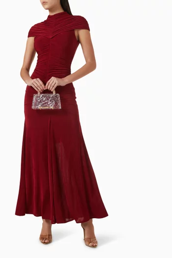 فستان طويل بكشكش