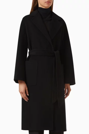 معطف ذا كلاسيك