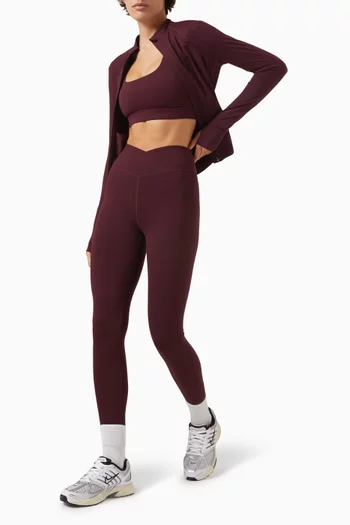 لغينغز بخصر مرتفع وتصميم ملفوف قماش دايفليكس