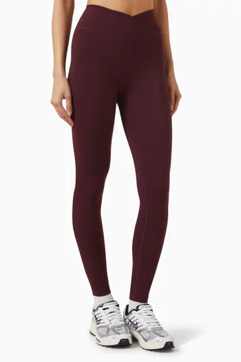 لغينغز بخصر مرتفع وتصميم ملفوف قماش دايفليكس