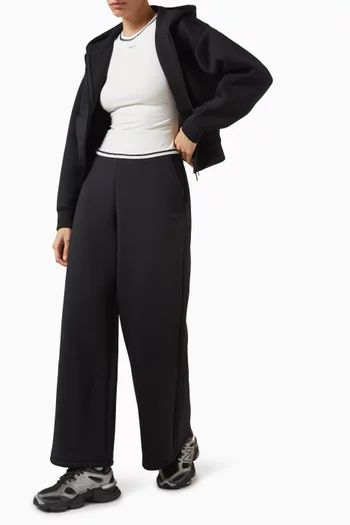 بنطال رياضي سبيسر بساقين واسعتين