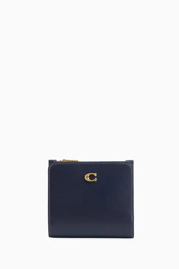 Essential Slim Bifold Wallet in Leather
