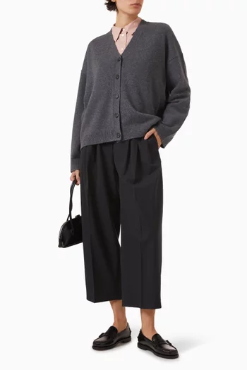 V-neck Cardigan in Cashmere