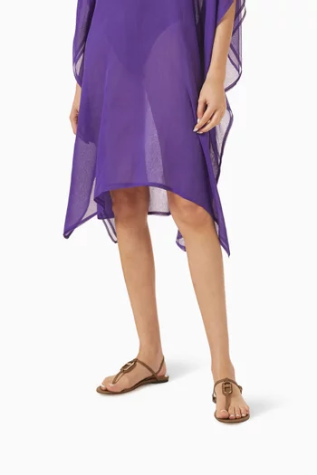 صندل بسير على شكل حرف T وحلية معدنية جلد