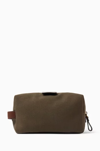 Travel Case in Canvas