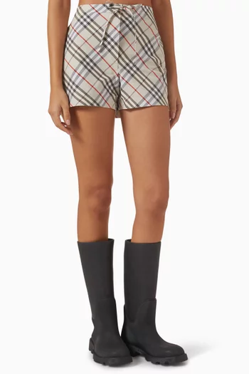 شورت بنقشة مربعات بوبلين