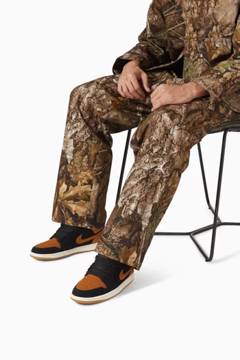 Air Jordan 1 Mid SE Sneakers in Leather