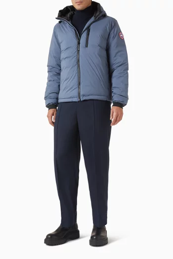 جاكيت لودج بغطاء رأس نايلون