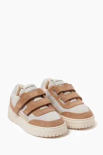 Velcro Sneakers in Suede