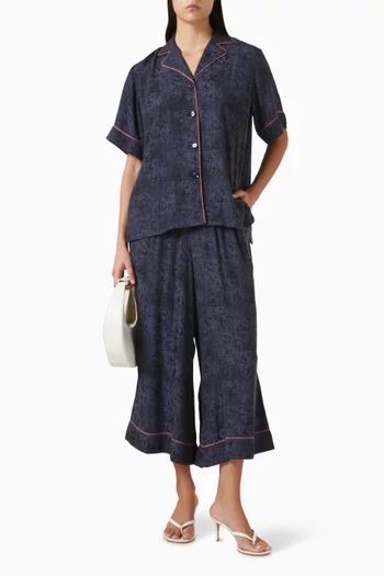 بنطال تاليا بقصة ساق واسعة