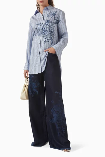 قميص بطبعة زهور