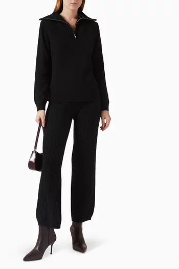 سترة بياقة عالية وسحّاب قصير نسيج مضلع