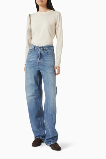 Featherlight Crewneck Sweater in Cashmere-silk Blend