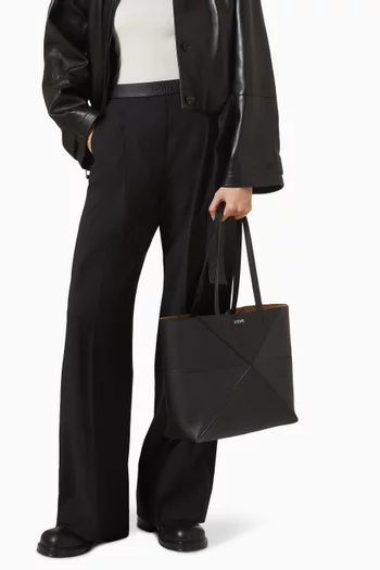 حقيبة يد بازل متوسطة بتصميم قابل للطيّ جلد