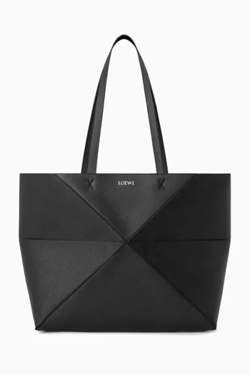 حقيبة يد بازل متوسطة بتصميم قابل للطيّ جلد