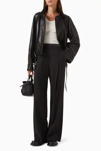 بنطال بقصة ساق واسعة جلد