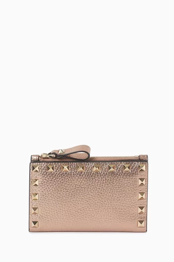 حافظة بطاقات مزينة بحلي هرمية جلد عجل لامع