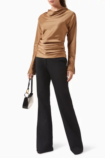 بلوزة فيكتوريا بدرابيه ستان