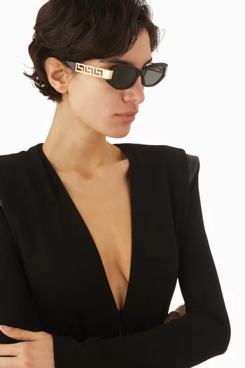 Logo Cat-eye Sunglasses