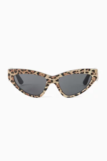 Cat-eye Sunglasses in Acetate