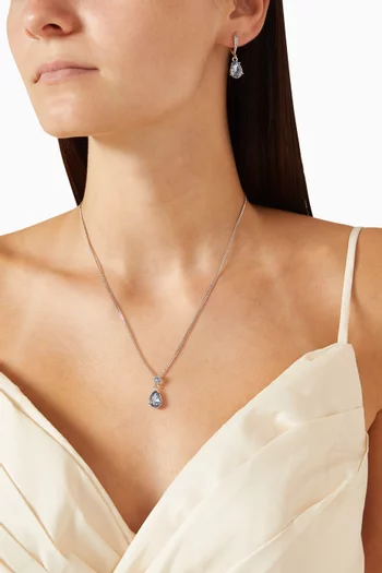 طقم قلادة وأقراط بمشبك مرصع بياقوت من الألفينات