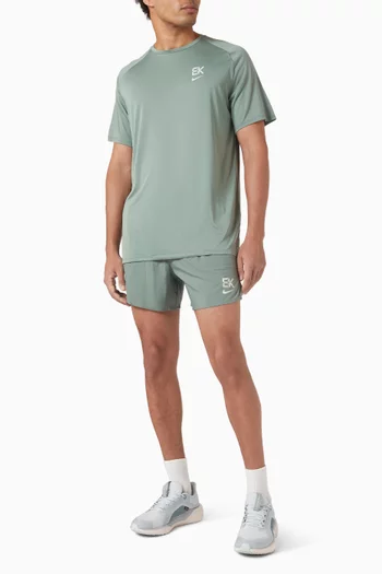 شورت للجري سترايد بتقنية Dri-FIT‏ نايك x إيليود كيبتشوجي