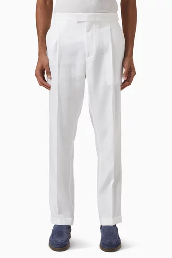 بنطال أنيق بقصة تضيق باتجاه الحافة كتان