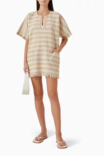 فستان أليس بشرّابات