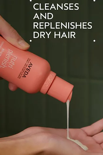 Moisture Marvels Nutriplenish™ Hydrating Essentials Light Gift Set