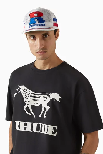 كاب تراكر بترول بشعار الماركة المقسم قماش شبكي