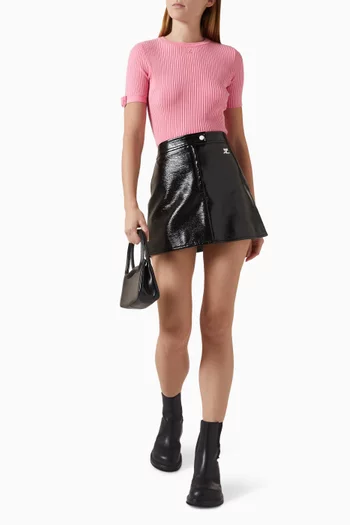 Buckle Top in Ribbed-knit