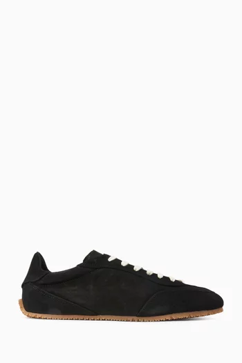 Daze Runner Sneakers in Suede