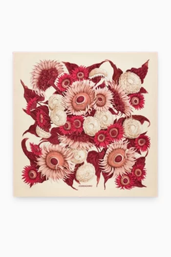 وشاح مزين بنقشة زهور حرير تويل