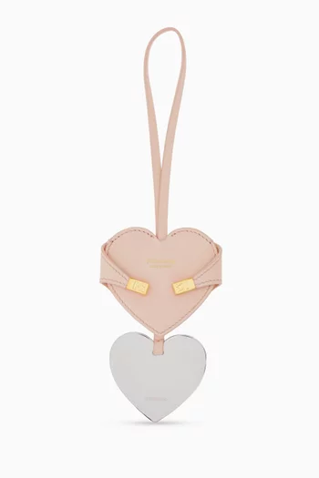 حلية هاج بتصميم قلب بمرأة جلد عجل