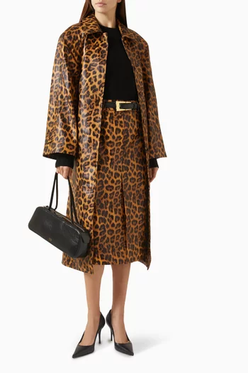 معطف بحزام ونقشة جلد الفهد جلد