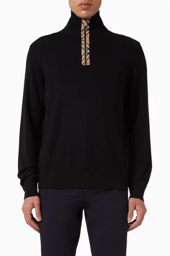 سترة بسحّاب قصير وحافة بنقشة مربعات صوف