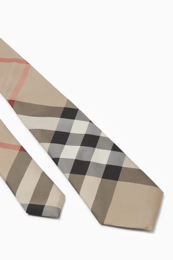 ربطة عنق بنقشة مربعات حرير