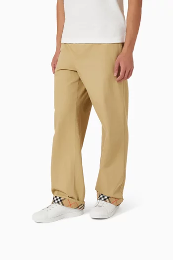 سنيكرز بنقشة مربعات بارزة جلد