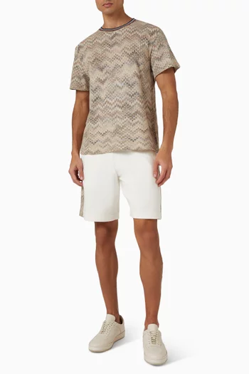 تي شيرت بنقشة جلد أفعى بألوان متدرجة مزيج قطن