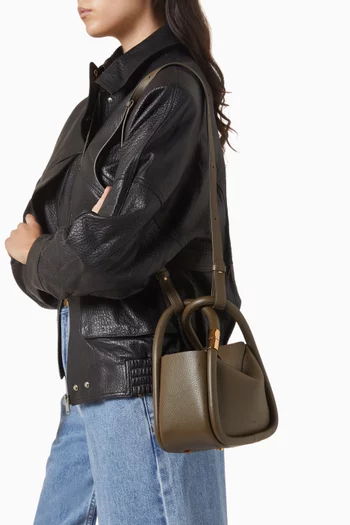 Wonton 20 Top-handle Bag in Pebble Leather