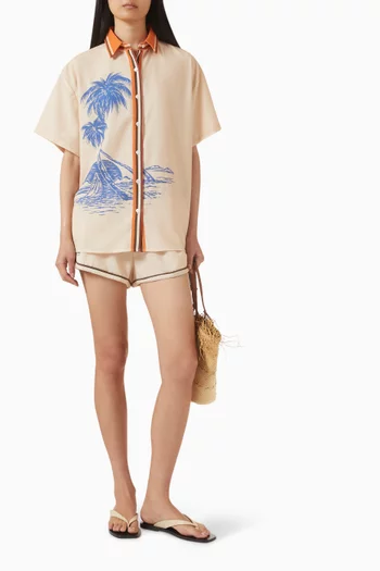 قميص كاواي بطبعة