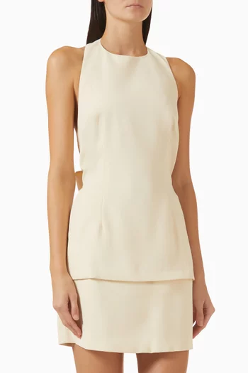 طقم بلوزة بحمالة حول الرقبة وتنورة سيريس