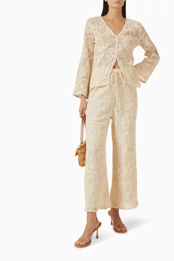 طقم بلوزة وبنطال فالنتاين دانتيل