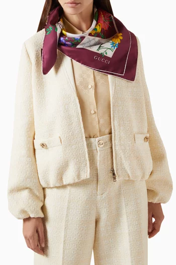 وشاح مربع مزين بنقشة زهور حرير تويل