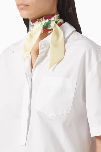 وشاح مزين بنقشة زهور حرير تويل