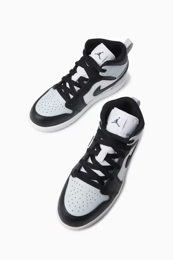 Air Jordan 1 Mid-top Sneakers in Leather